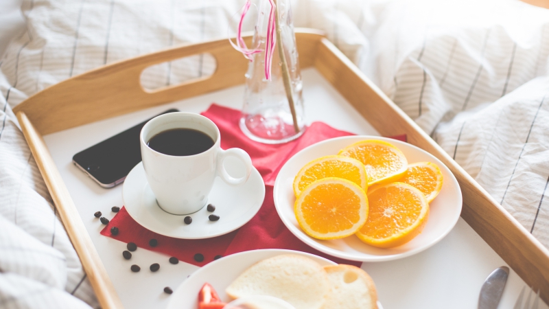 Photo “Fresh & Romantic Morning Breakfast in Bed” by Viktor Hanacek